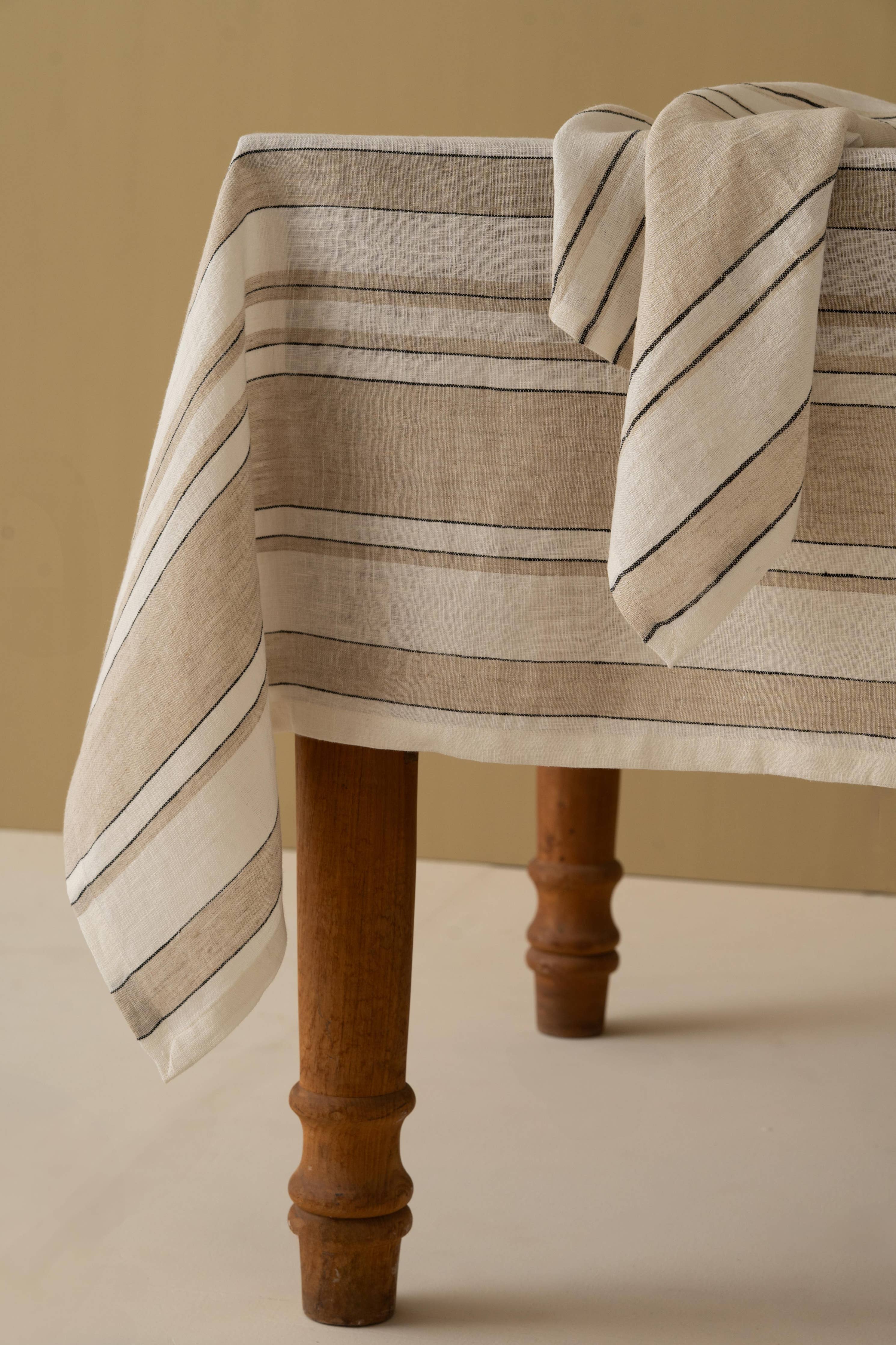 Kester Linen Tablecloth - Image 3