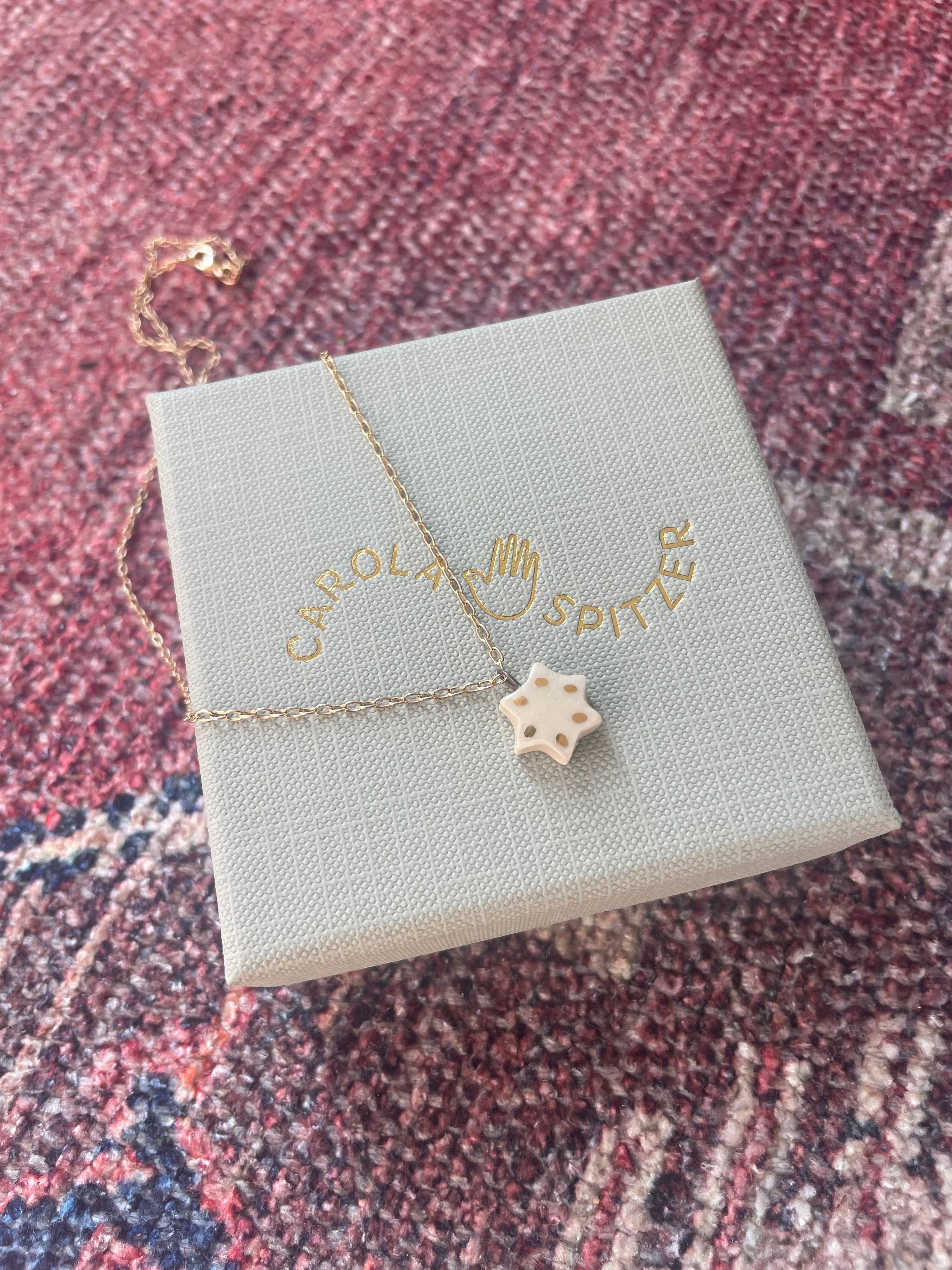 Magen Charm necklace - Image 4