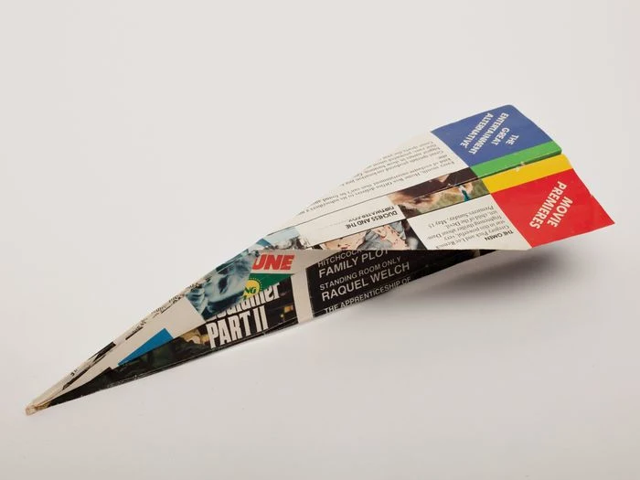 Paper Airplanes: The Collections of Harry Smith: Catalogue Raisonné, Volume I - Image 2